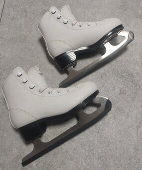 Detské korčule vel. 31/32 - 2