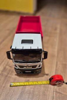 Bruder Man nakladiak - 2