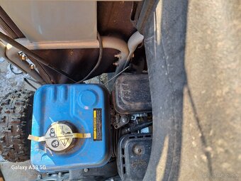 Predam benzinovy vysavac - 2