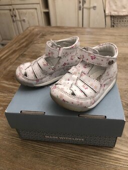 Dievčenské sandálky značky Falcotto - 2