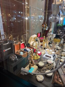 Prodám sbirku hodinek - 2