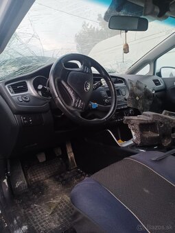 Rozpredám Kia ProCeed 1.6 99kw G4FD 2013 - 2