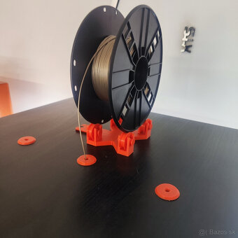 Predam 3D tlačiareň PRUSA mk3 v IKEA boxe skrinke - 2