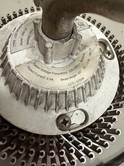 Priemyselne LED svietidlo 100W - 2