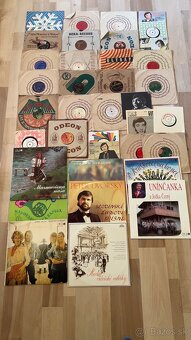 Starožitné retro gramofónové platne. - 2