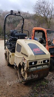 Vibračný cestný valec Ingersoll Rand DD22 - 2
