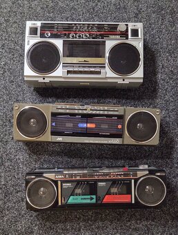 Radia Retro - 2