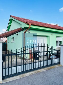 Ponúkame na predaj príjemný samostatný 4-izbový dom v Berno - 2
