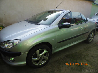 Peugeot 206 CC - 2