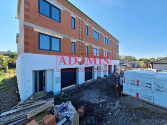 Predám 4-izbový veľký tehlový dom 220m2 Nižná Hutka,garáž,2x - 2