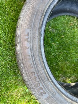 235/45 R17 letne pneu - 2