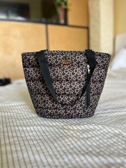 Kabelka DKNY original - 2