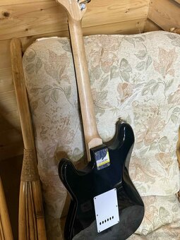 Eletricka gitara - 2