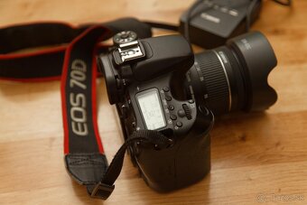 Canon EOS 70D - 2
