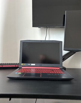 Acer Nitro 5 - 2