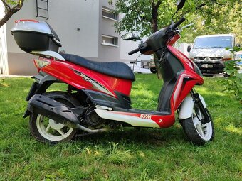 Skúter Sym JET4 2014 - 2