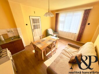 4 IZB. RODINNÝ DOM S GARÁŽOU, POZEMOK 964M2, CEROVÁ okr. SEN - 2