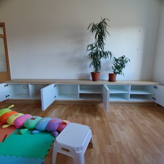 Skriňa pod TV / obývačková skrinka cca 366/56/50 - 2