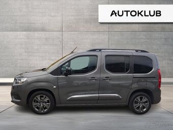 Toyota PROACE CITY VERSO FAMILY 7MIEST AT 2022 - 2