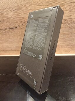 Nový Samsung Galaxy S25 FE 128 GB – Navy Blue - 2