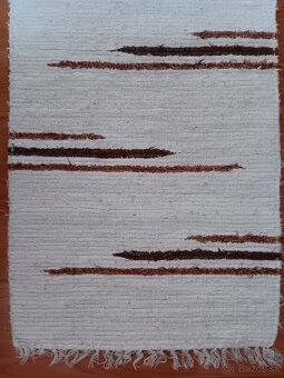 Tkaný koberec 125x53 cm - 2