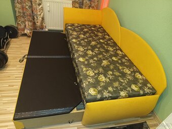 Rozkladacia pohovka - 2