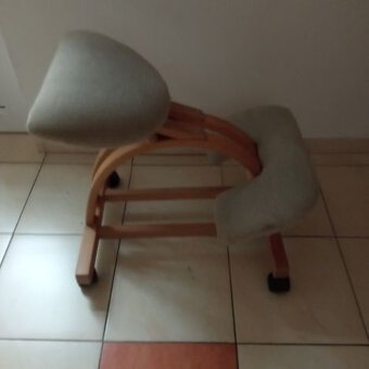 Kľakačka stolička - 2