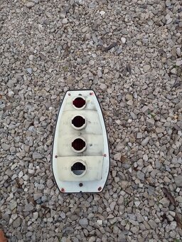 Predám zadné svetlo škoda 105 120 - 2