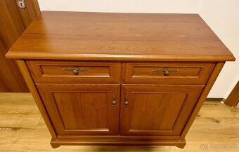 Drevena komoda - 2