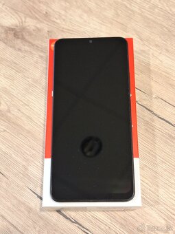 Xiaomi Redmi 13C 8GB/256GB, záruka do 8/2026 - 2