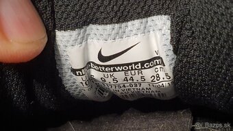 NIKE AIR WINDRUNNER panske velkost 44,5 - 2