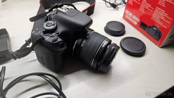 Zrkadlovka Canon EOS600D + objektív 18-55mm - 2