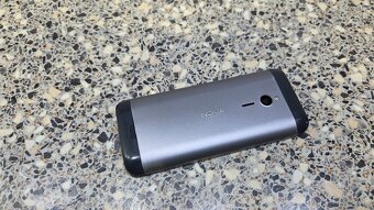 Predám Nokia 230 v dobrom stave - 2