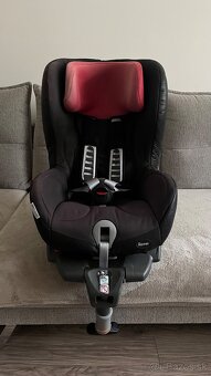 Autosedacka Britax Romer Safefix Plus 9-18kg - 2