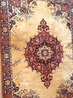 Perzský koberec - 2