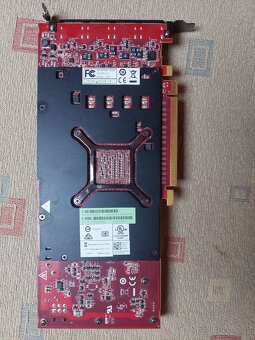 Predám profesionálnu grafickú kartu Radeon AMD FirePro W7100 - 2
