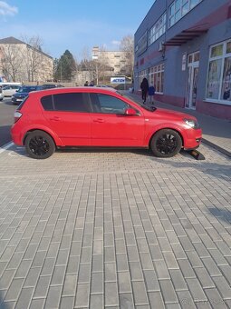 Opel astra h 1.6 77kw rv2006 - 2