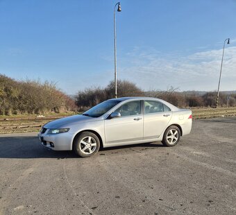 Honda accord 7g 2.4 - 2