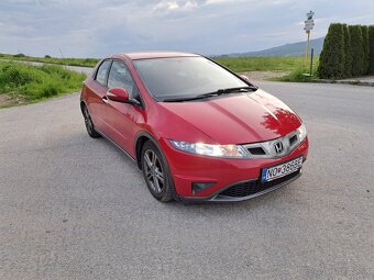 Honda civic 1.4 benzin - 2