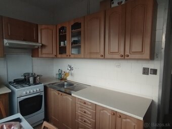 Kuchynská linka - 2