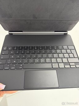  Apple Magic Keyboard pre iPad Pro 12.9" (2021) - 2