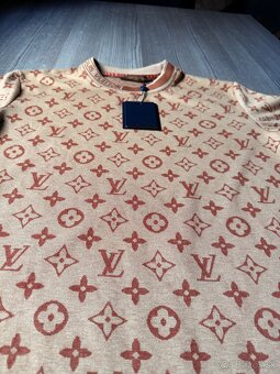 Louis Vuitton T-Shirt - 2