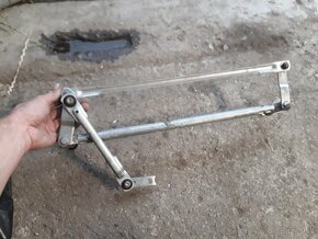 Octavia 2 mechanizmus stieracov bez motorcrka - 2