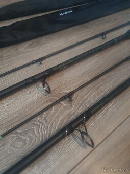 Predam 2 nove udice CAT FISH,2,1 metra,400gr,2 ks-50 eur - 2