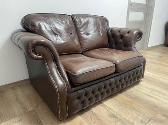 Chesterfield gauč / 2 seat / 2 sedak / gauč / - 2