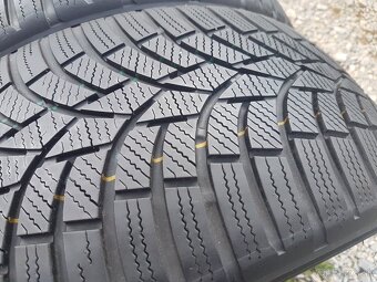 215/45 r18 zimné pneumatiky 2ks Toyo DOT2021 - 2