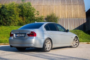 BMW Rad 3 325 d A/T - 2