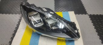 Ford Kuga III 3 MK3 DFK 2019 - 2024 - Predne Full LED svetlo - 2