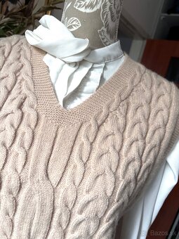 Dámska pletená vesta - 2