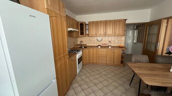 1izbový byt v centre ZM - 2